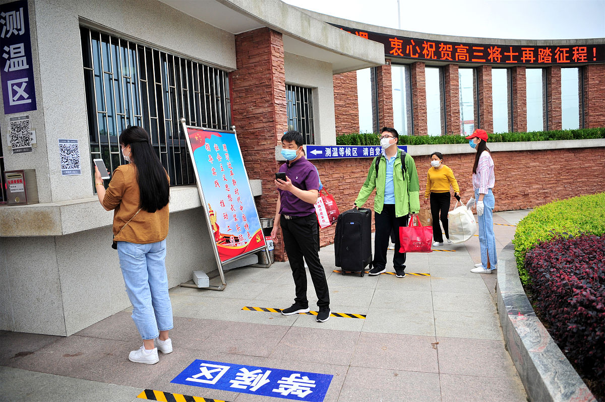 宜昌2022年适合女生的卫校