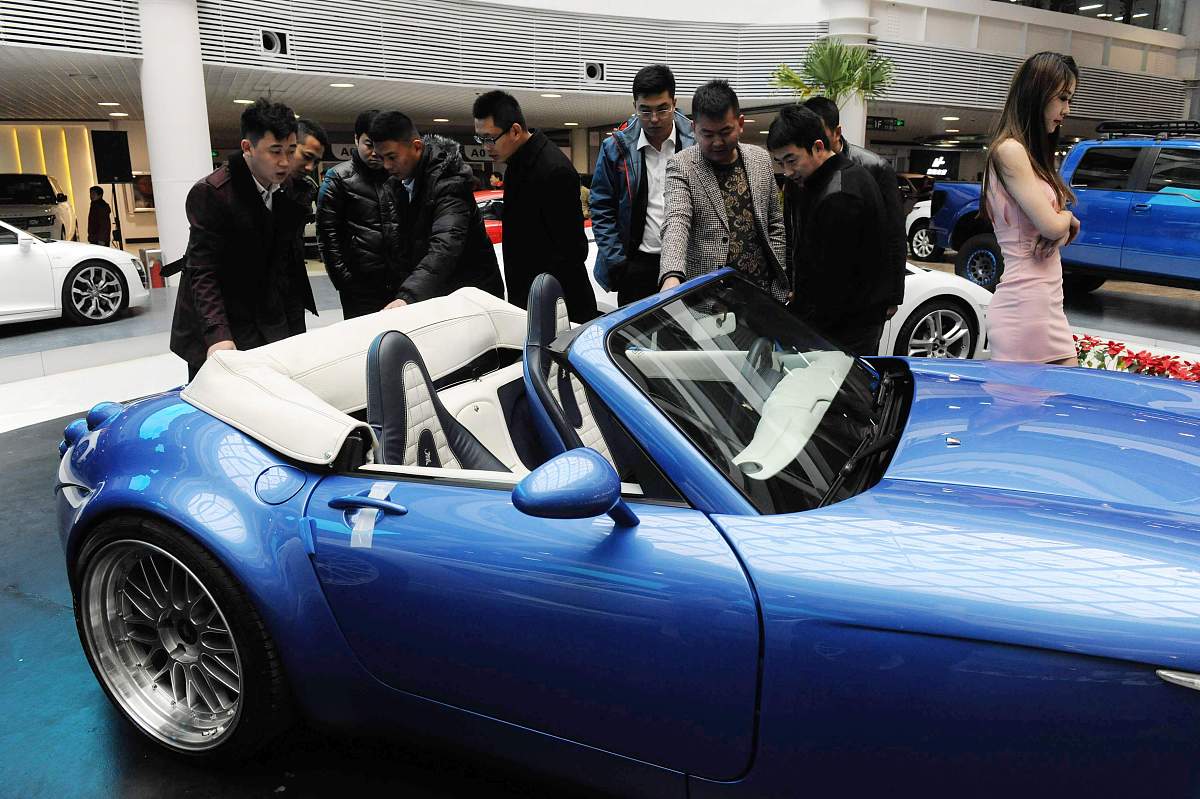 写一个60字抖音进口汽车博主心予的幽默介绍