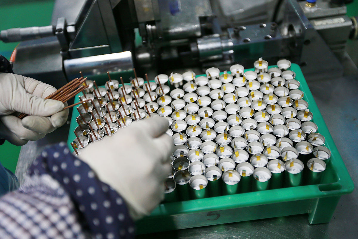 下面哪个方法不属于集成测试的增殖式组装方法？本题分数：40分答案不确定自顶向下的增殖方式自底向上的增殖方式混合增殖式测试一次性组装整体拼装