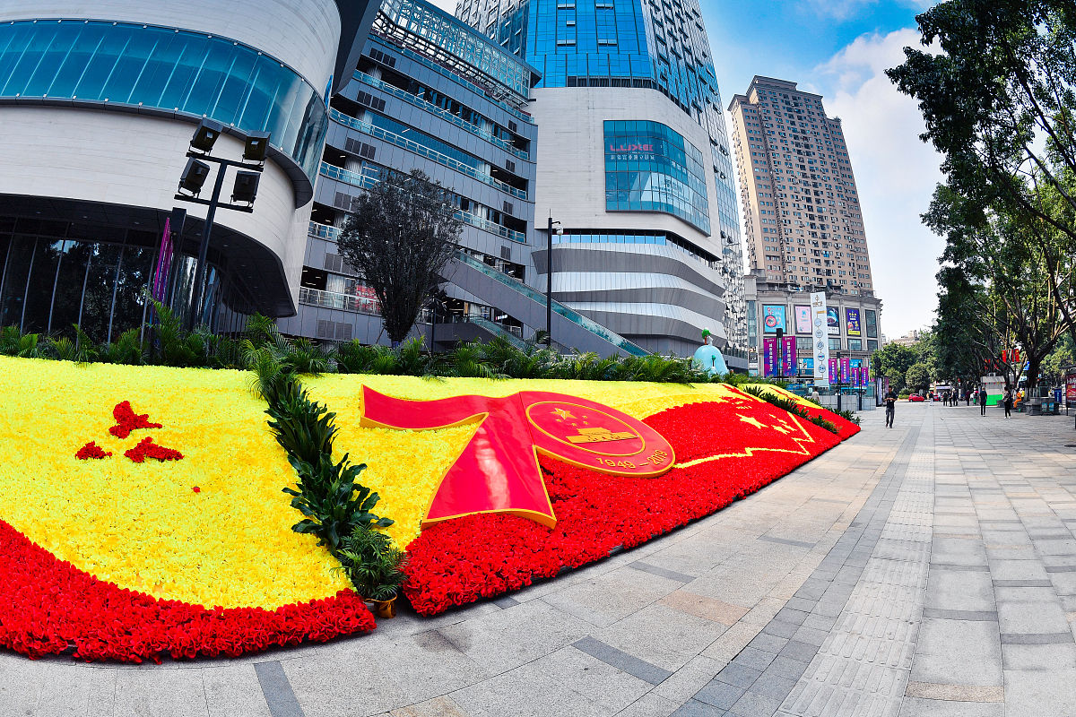 重庆市九龙坡职业教育中心招生办电话多少