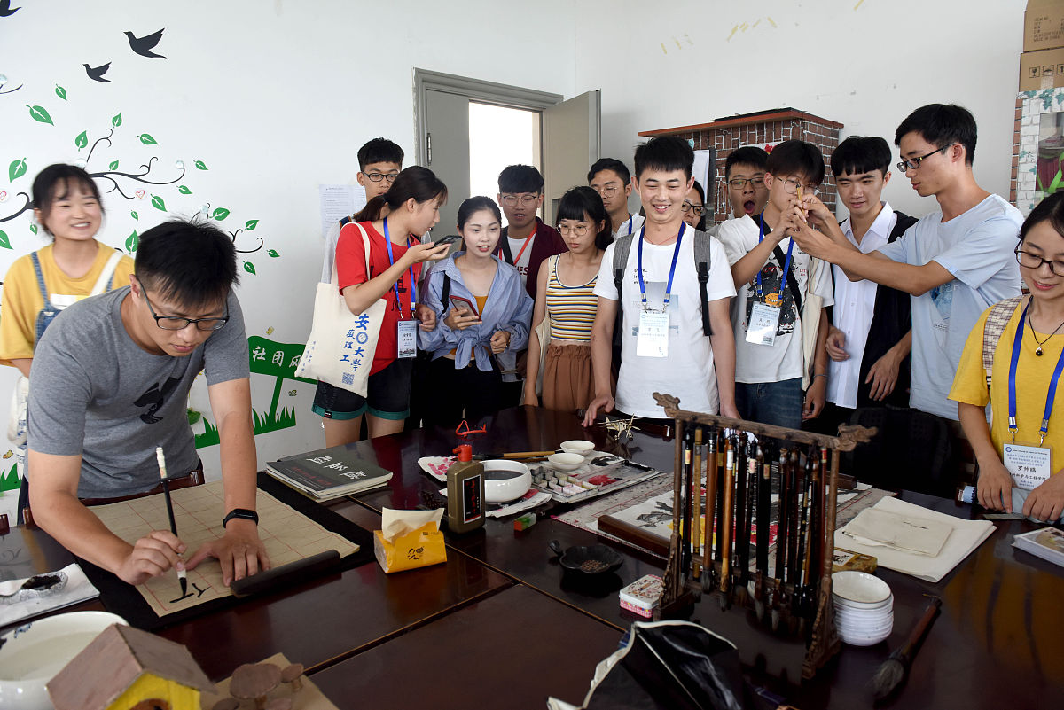 河南信息工程学校艺术设计与制作专业课程内容介绍