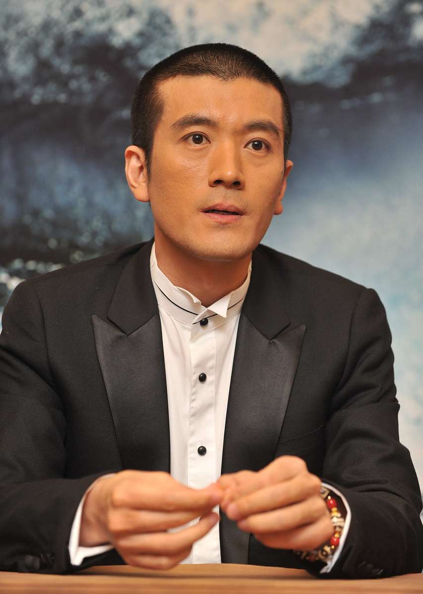 2011年8月10日,北京,电影《白蛇传说》官网启动仪式.杨子+++_+++官网,