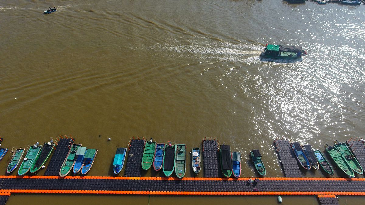 南宁港口基础设施薄弱原因分析：地理位置、投资不足、管理水平等因素限制发展