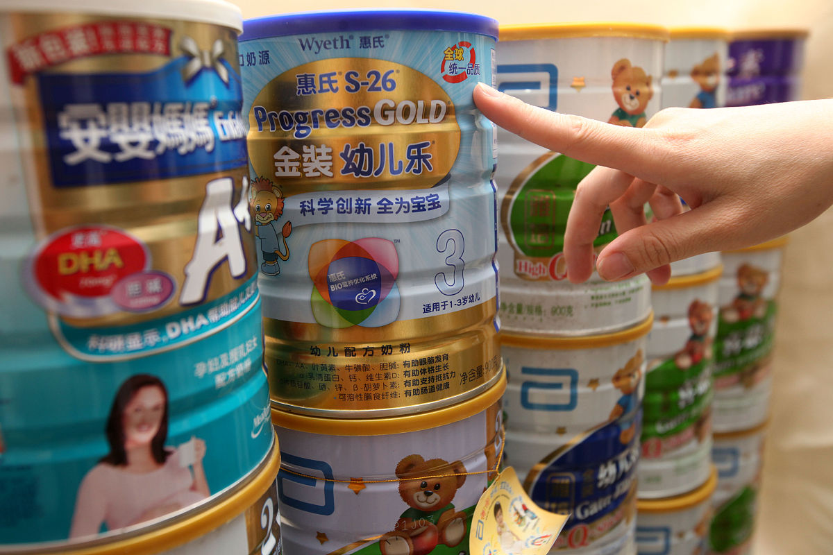 你将作为一名提问者模拟真人的需求对以下内容进行长达150个字的提问具体内容是：和氏莎能婴儿配方羊奶粉宝宝喝怎么样