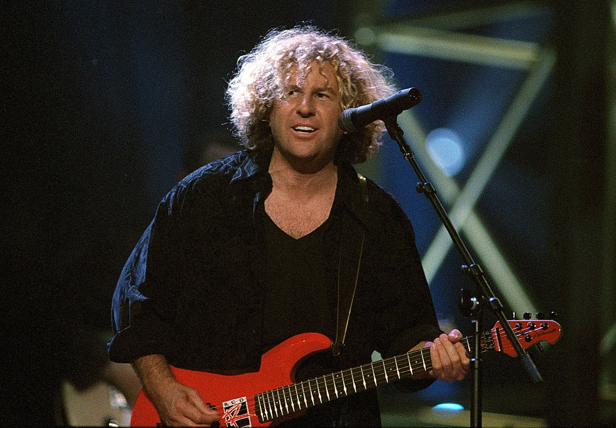 被讨厌的男孩发现的秘密：莉莉的摇滚梦