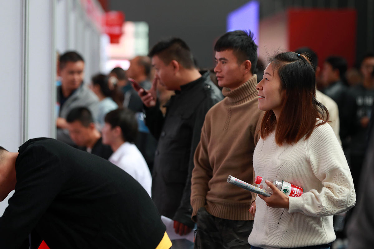 昆明技师学院的报名位置