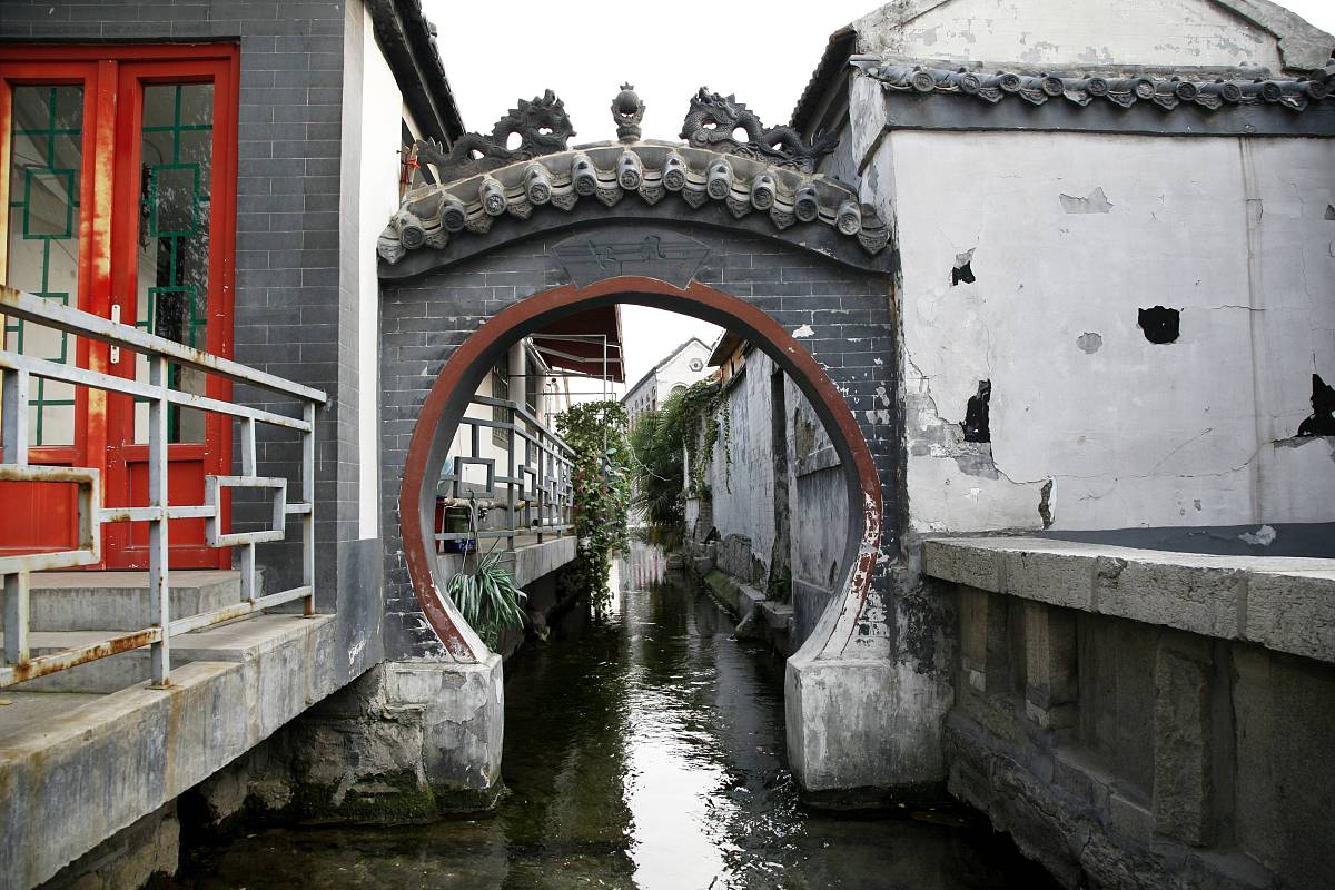 济南经典旅行:老街故事——2012年9月,山东省济南市,老城区建筑与生活