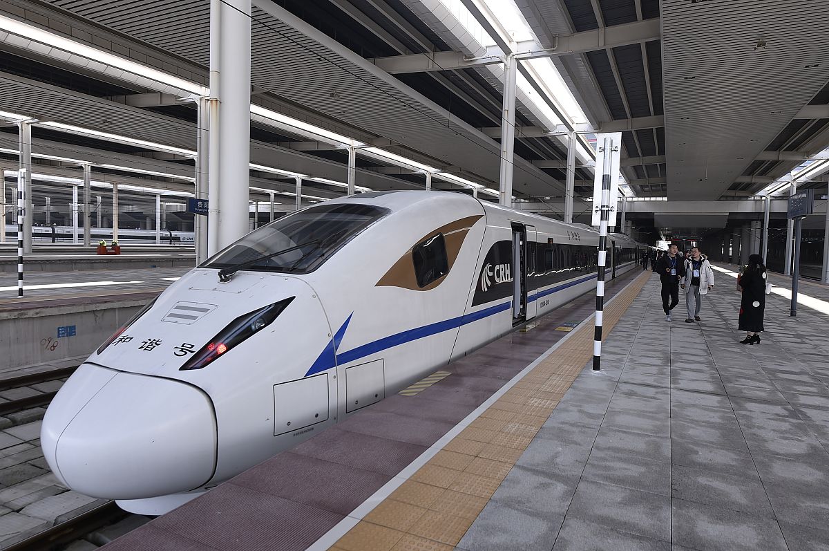 贵阳招收初中生的高铁学校哪家好