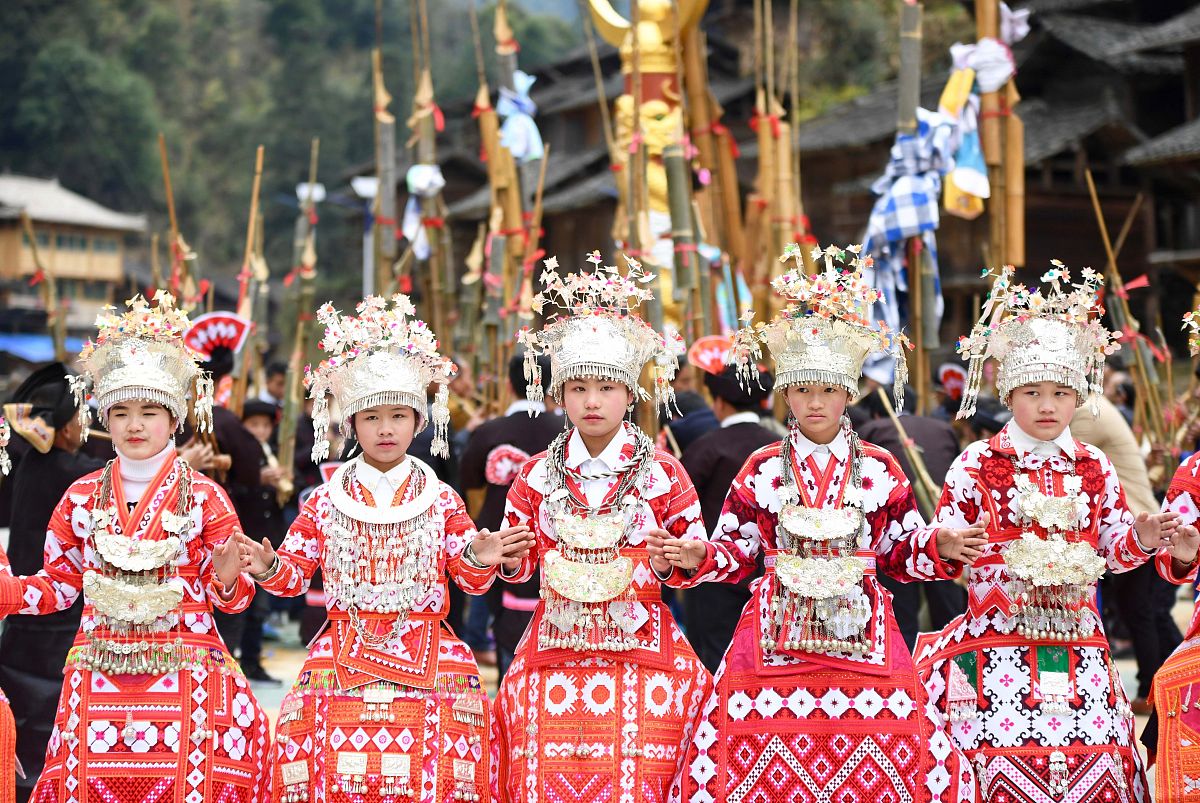 旅游影响前苗族四月八的庆祝方式