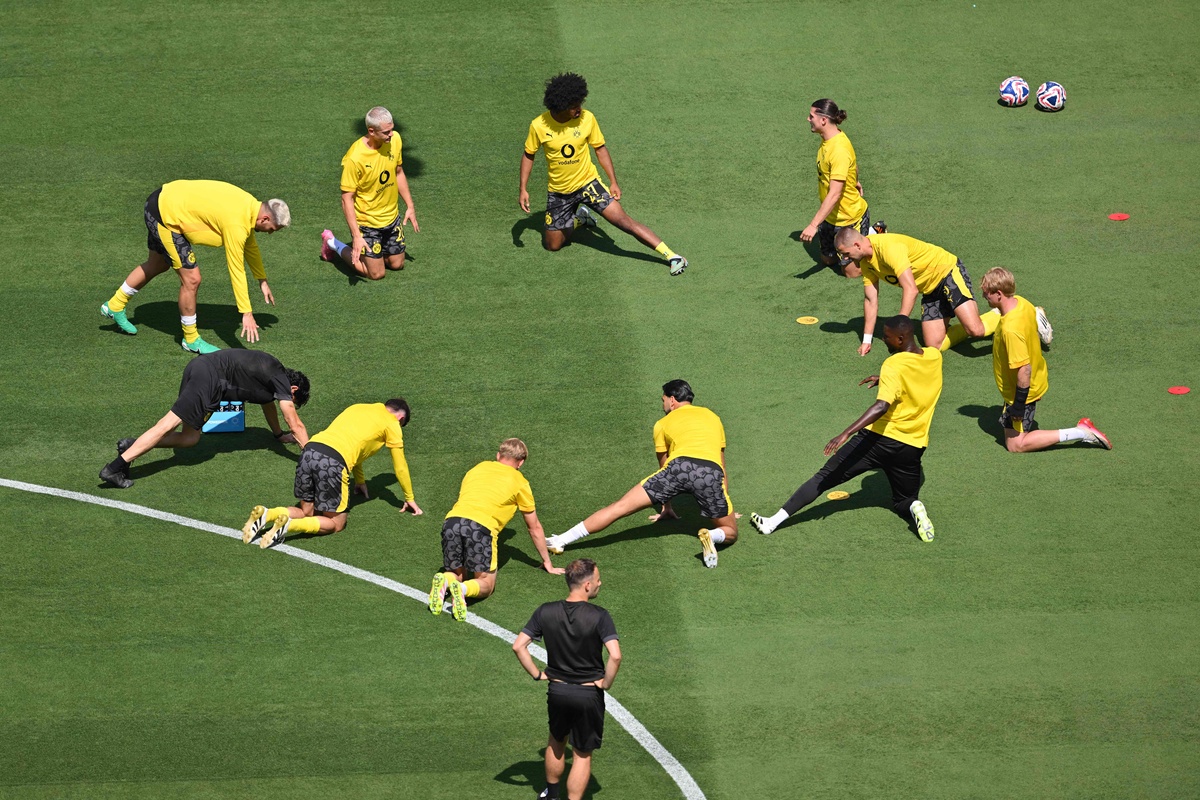 请你向我们介绍下足球的魅力