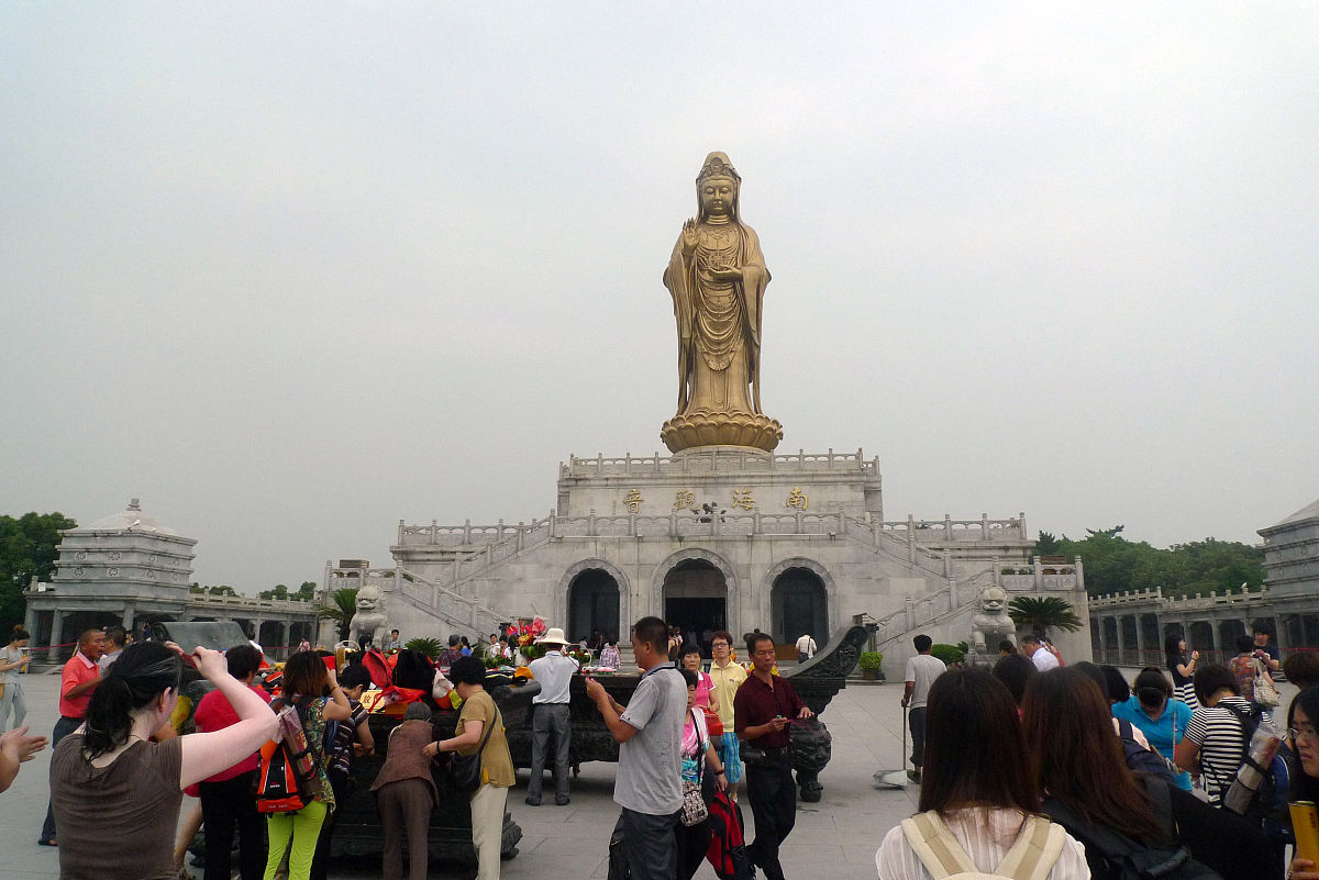 《红楼梦》中普陀山的描写：观音道场与美丽景致