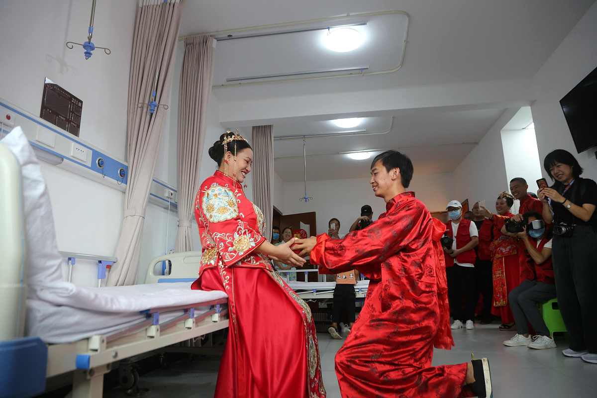 重庆市华西卫校中医专业如何