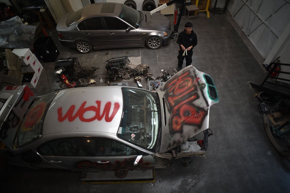 四川希望汽车技师学院有那些老师啊