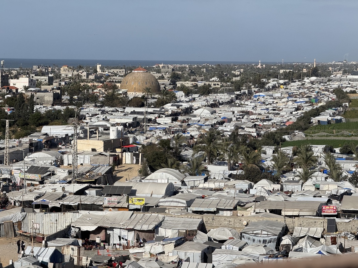 当地时间2026年3月6日,加沙地带汗尤尼斯,巴勒斯坦在.