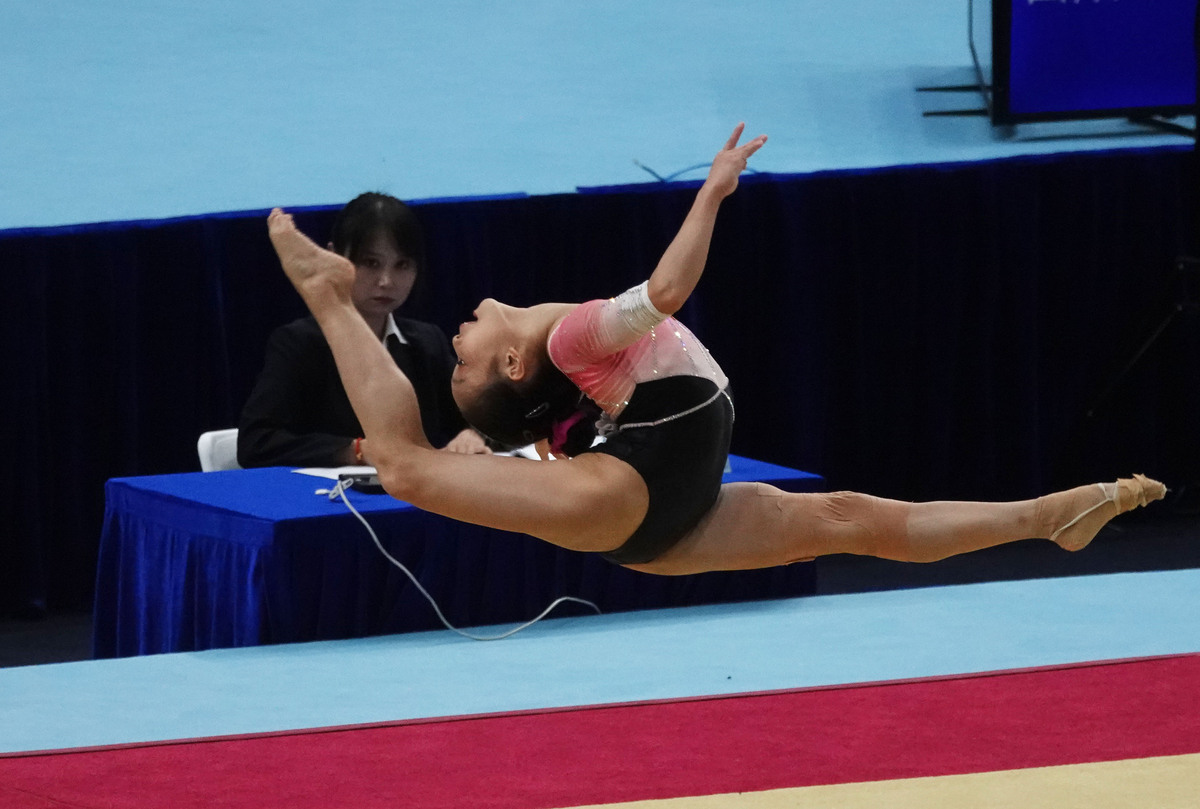 体操单腿旋转动作教学：重难点解析与练习技巧