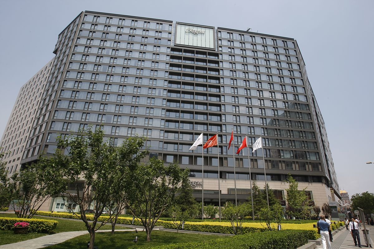 永嘉县第三职业学校2022年专业介绍：餐饮管理、电子商务、美容美发、汽车维修