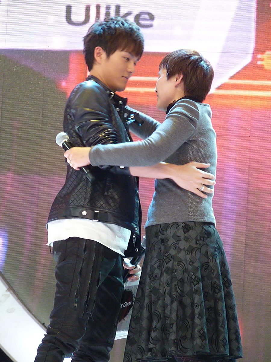 2011年3月16日,杭州,节目《我爱记<strong>歌词</strong>》录制.