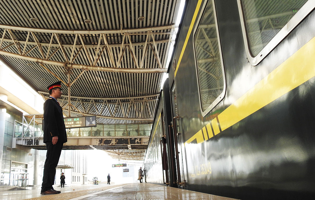 贵阳铁路学校五年制大专就业保障|铁路专业人才培养