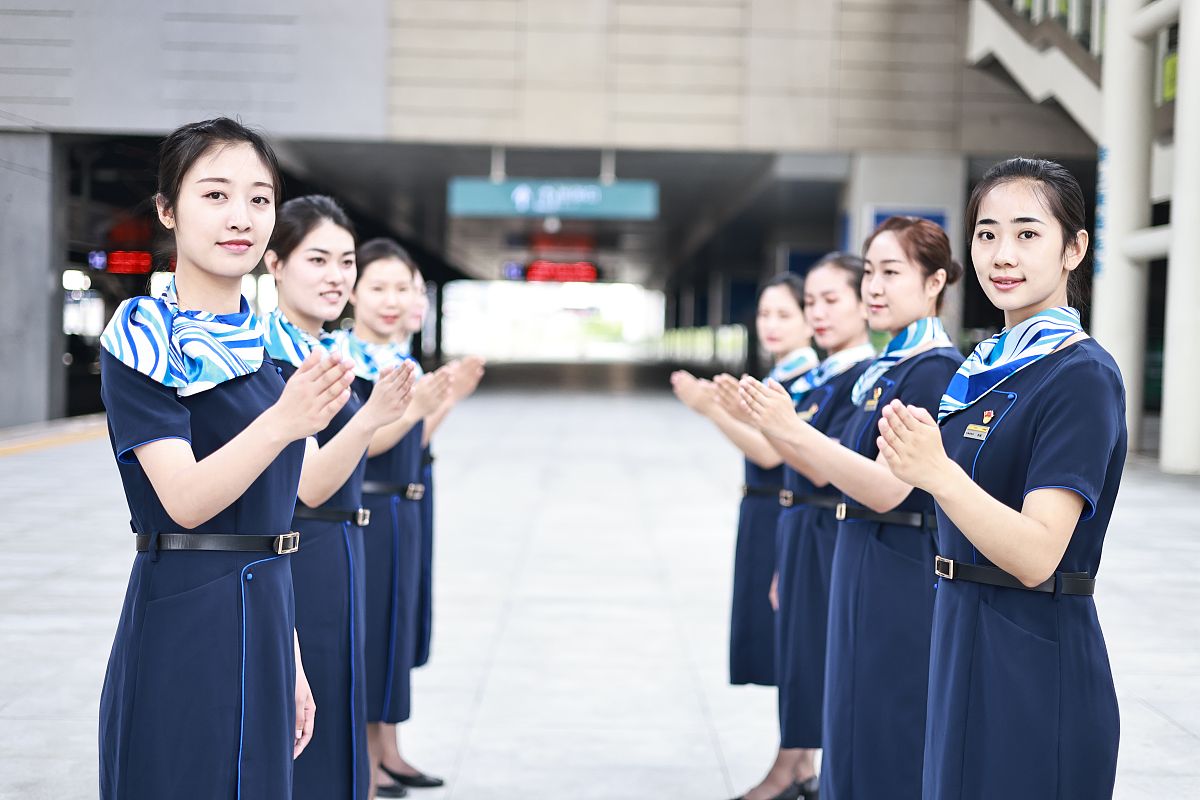 贵阳市中华铁路航空学校为学生提供可靠的就业保障！