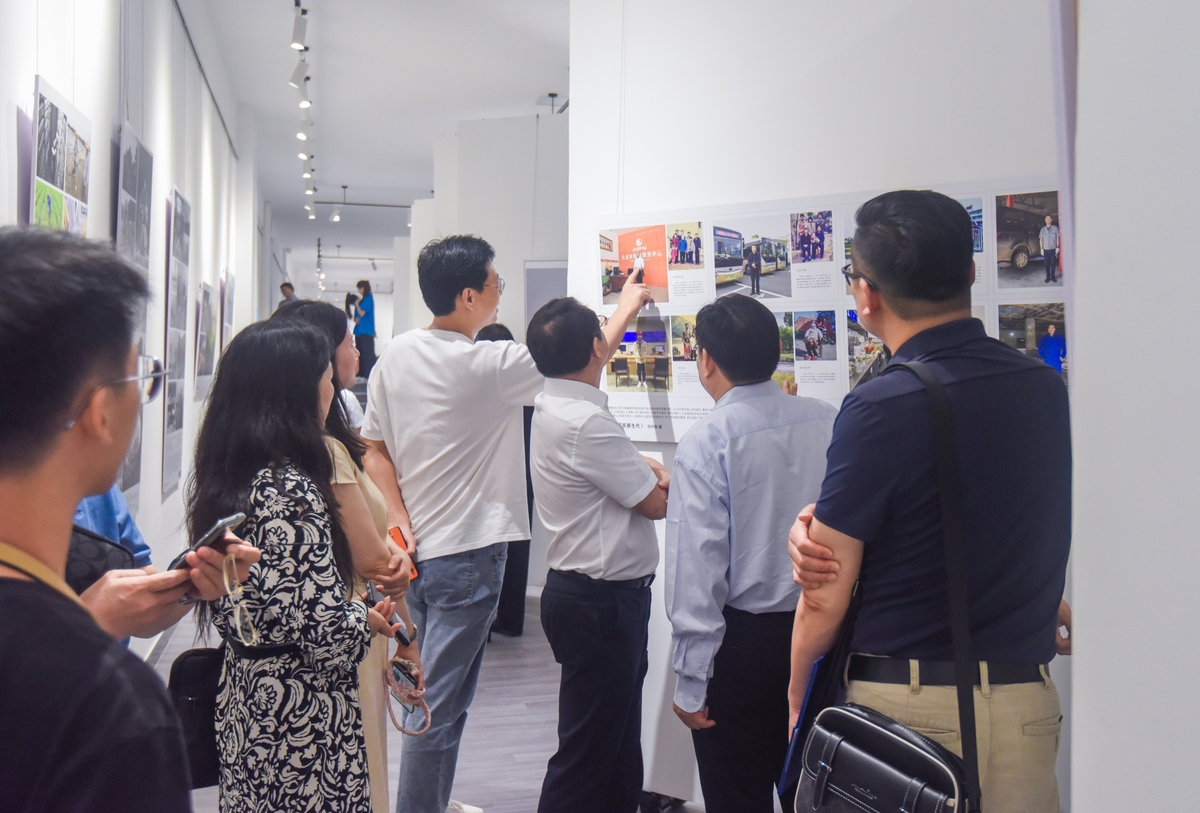 大学生参观企业目的：了解运作、规划职业、实践机会、拓宽人脉