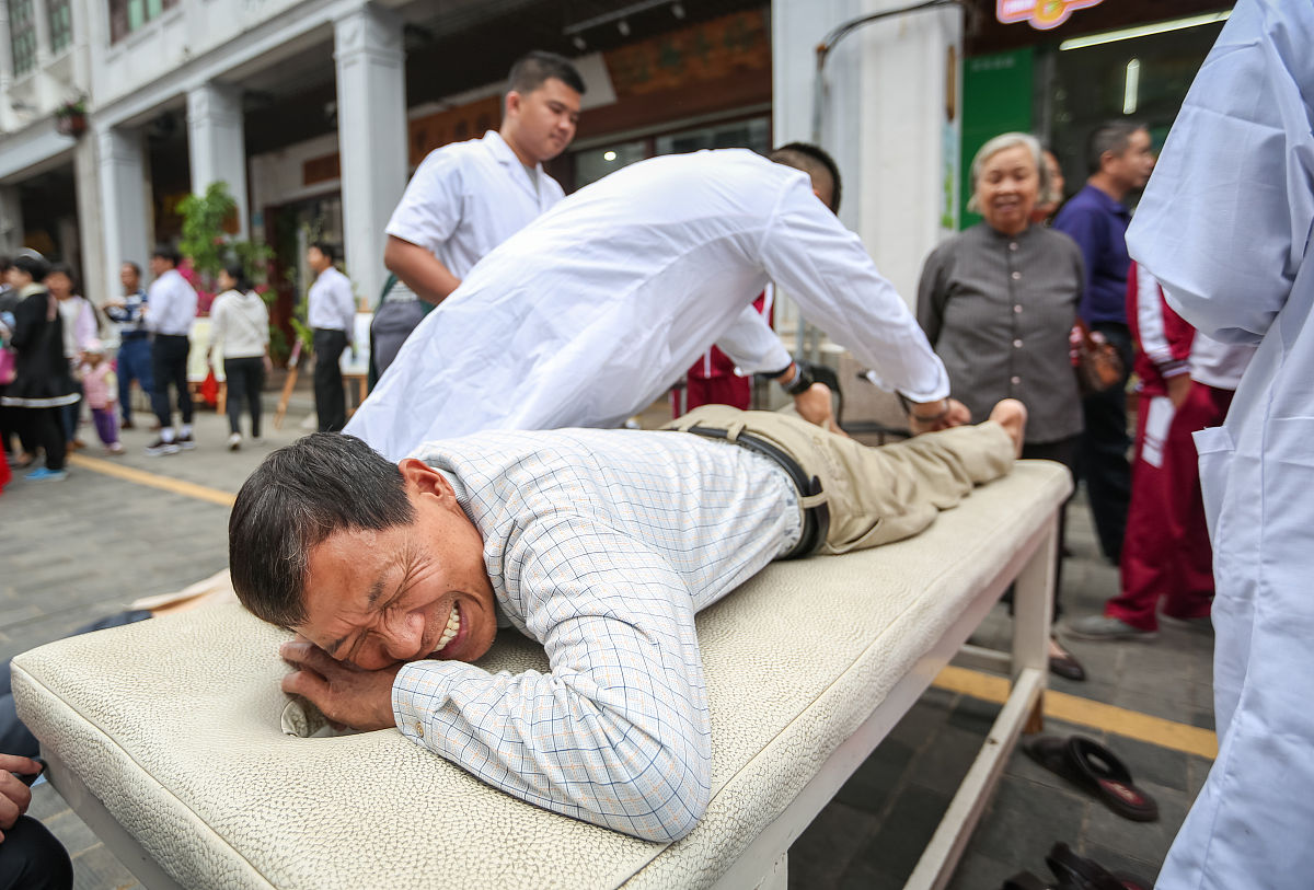 重庆垫江县第二职业中学校2022年招生简章：培养技能型人才的摇篮