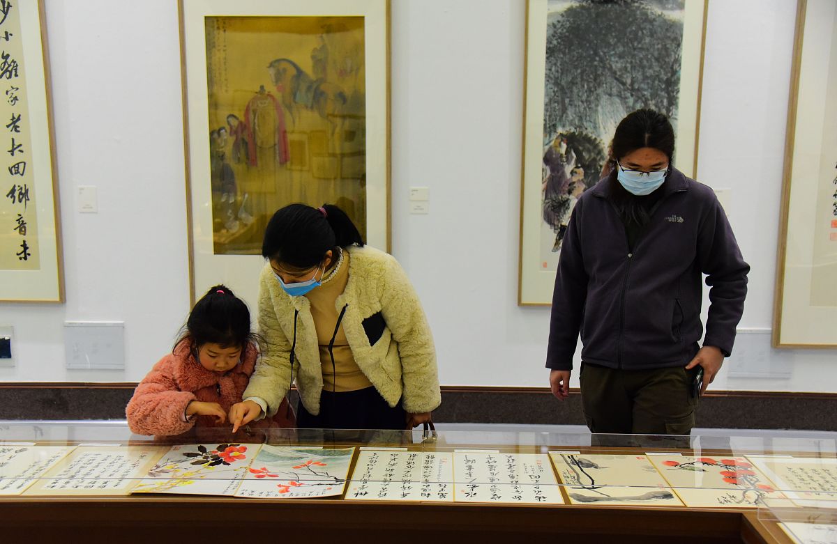 2020年12月28日,杭州,"青山行不尽——唐诗之路艺术展"在浙江展览馆开