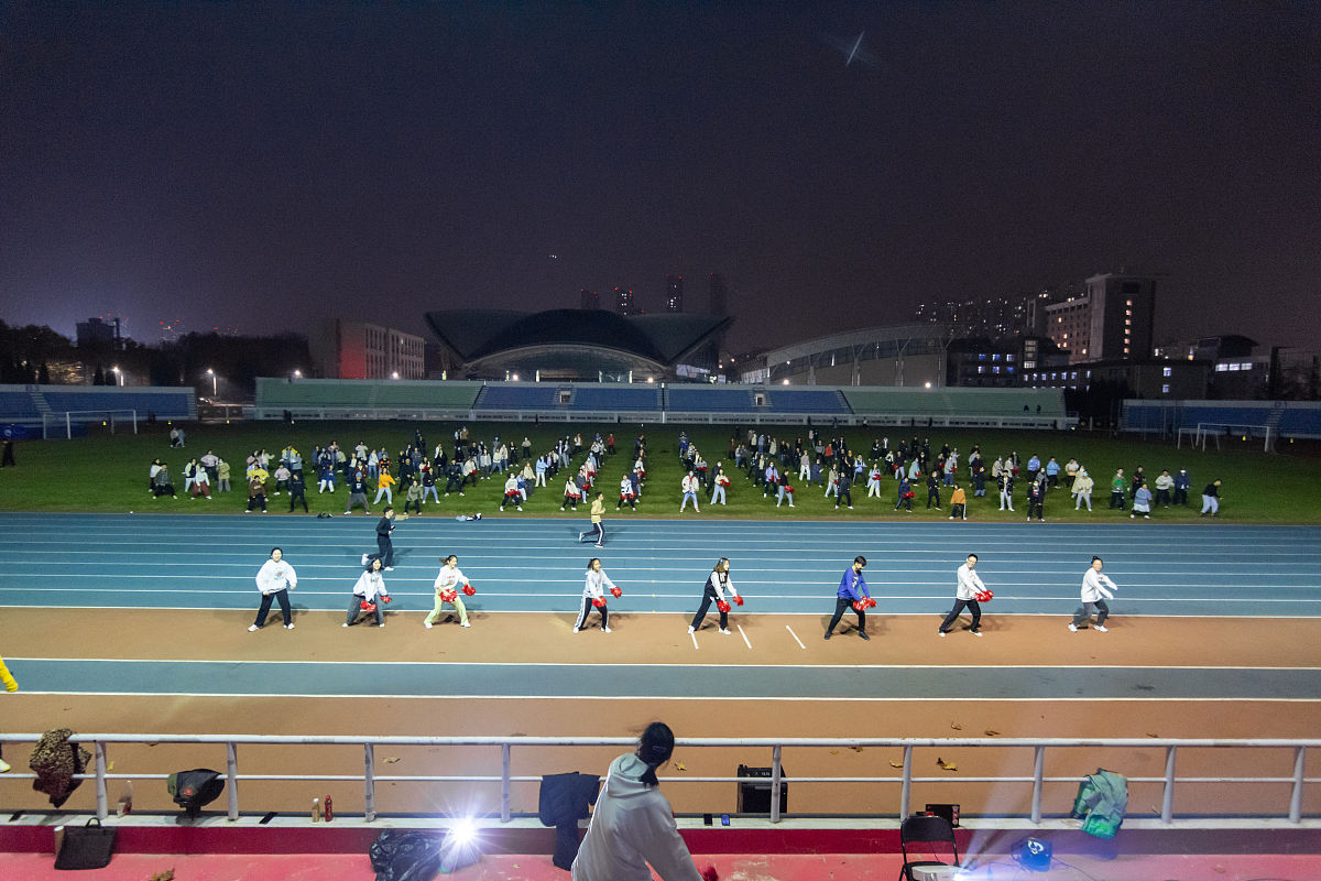 大连理工大学电子信息工程专业怎么样？ - 专业介绍、课程设置、就业前景