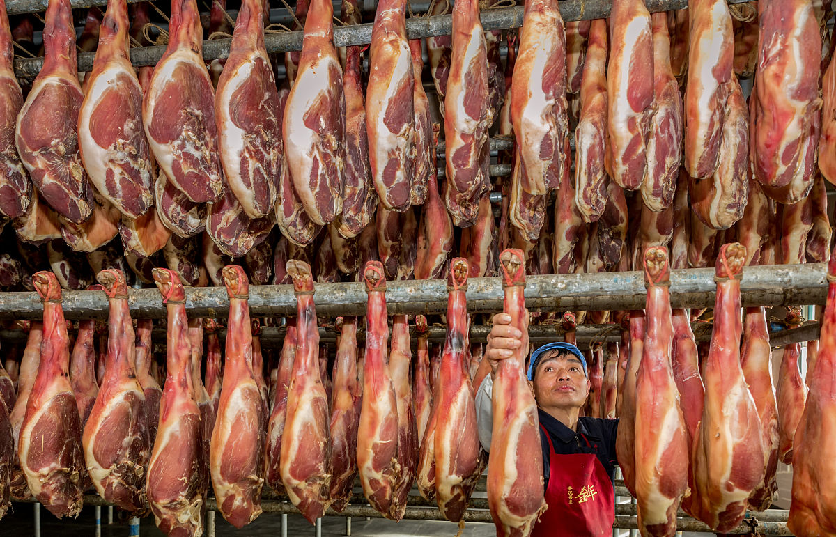 腊肉猪脚放十天会臭吗？如何判断是否还能吃？