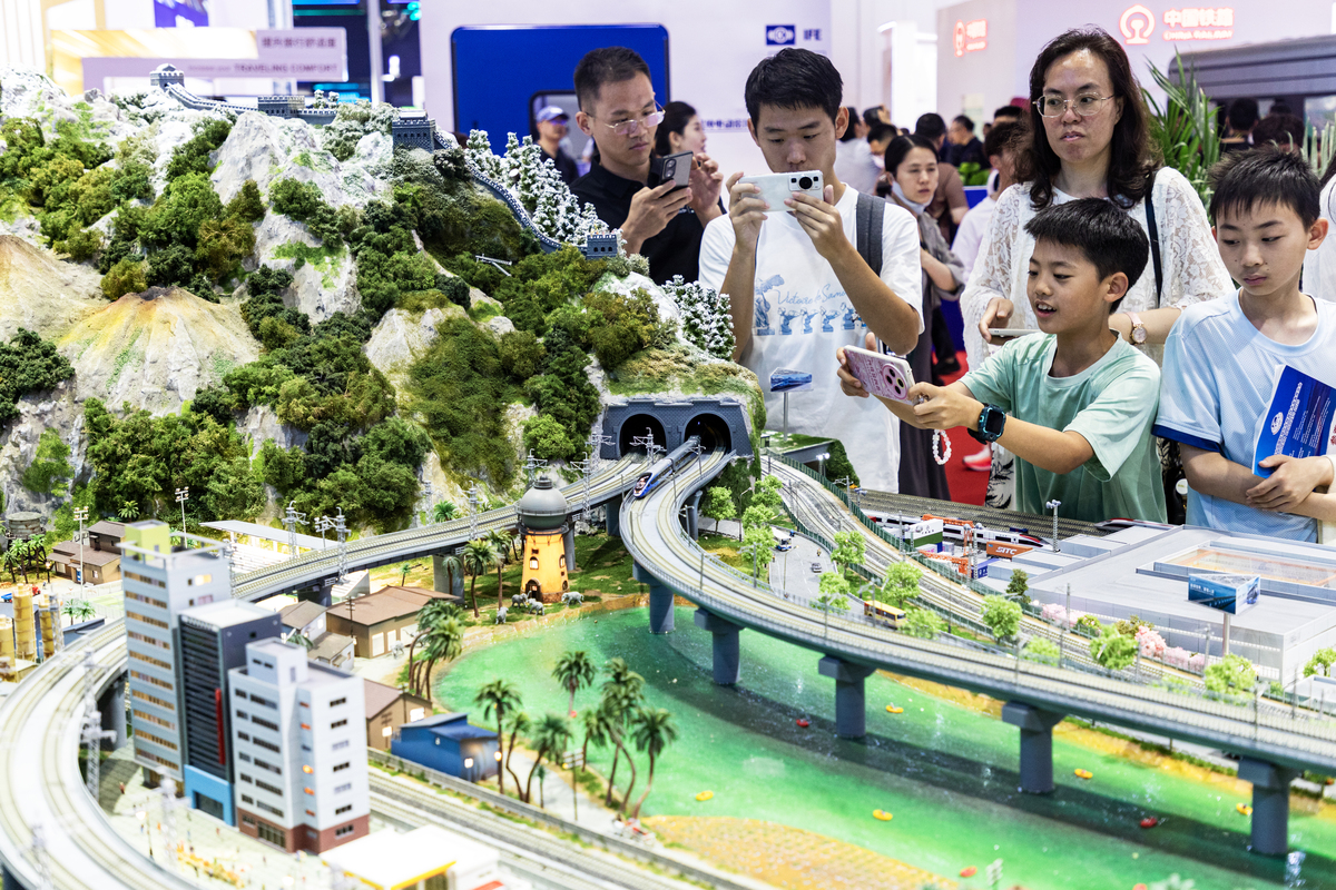 重庆铁路学校分享铁路地下直径线 四电工程铺开