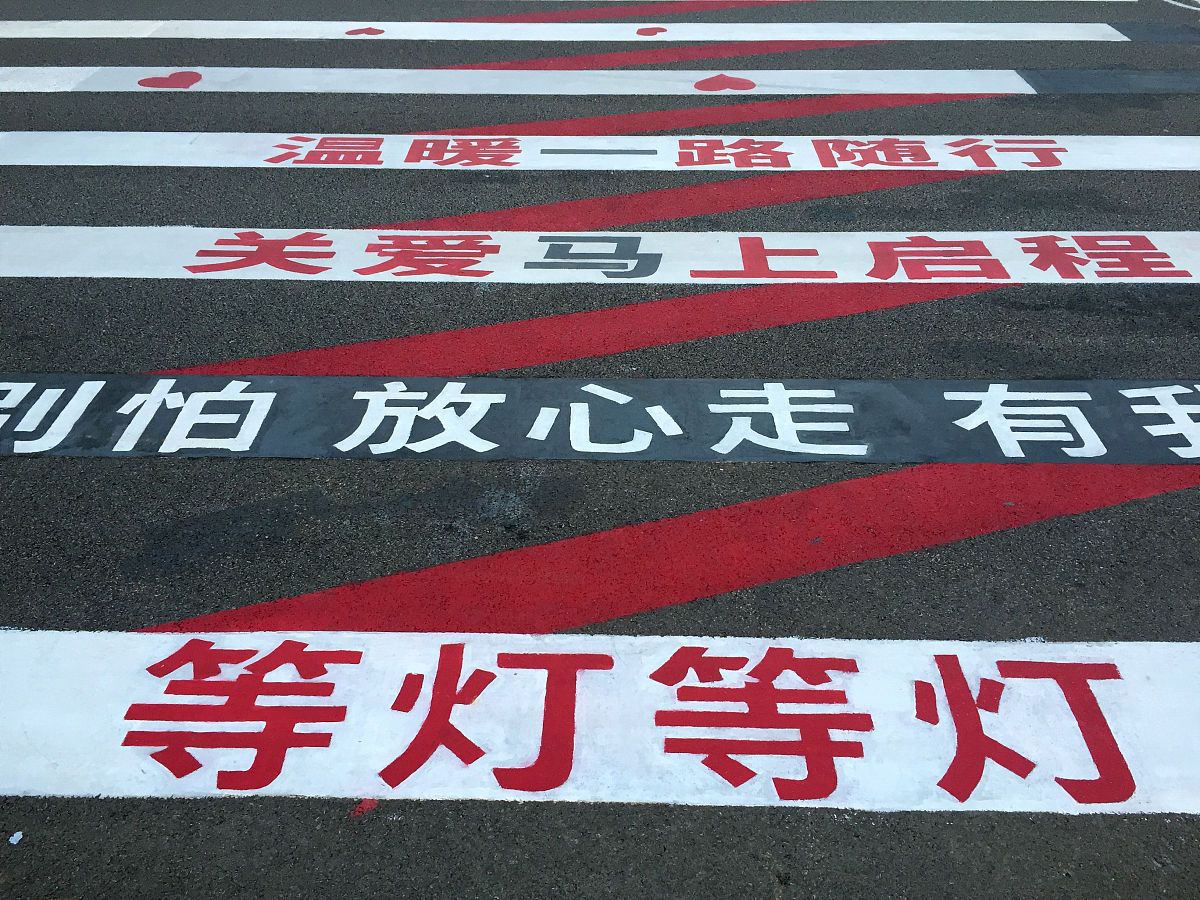 写十篇篇关于高考的抖音文案。