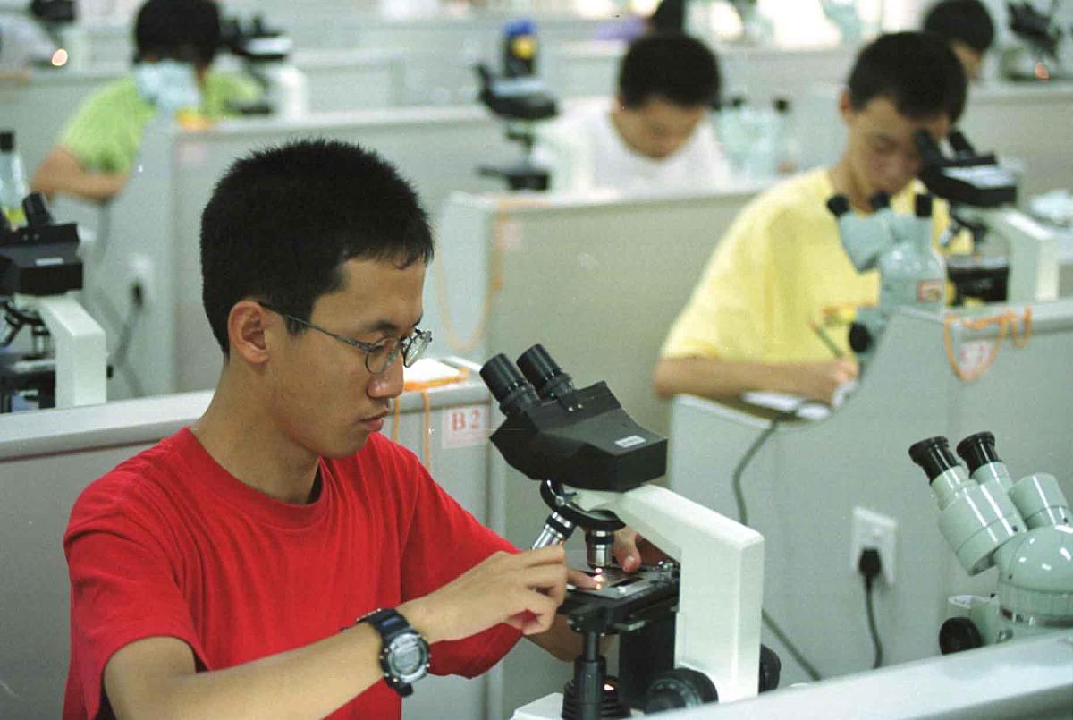 厦门2023初中生男孩适合什么专业？职业选择建议