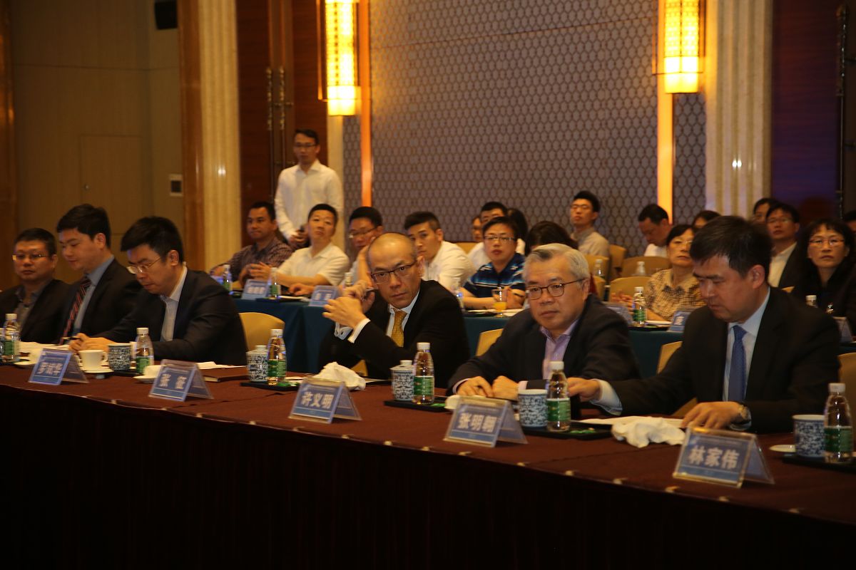 两单位领导交流取得丰硕成果，共谋发展新篇章