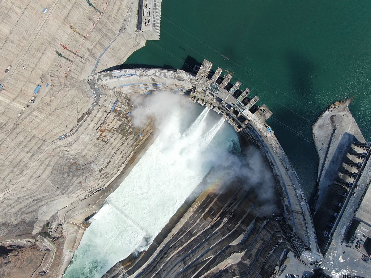 白鹤滩的出库流量日频、水位日频、季度发电量 在哪里找