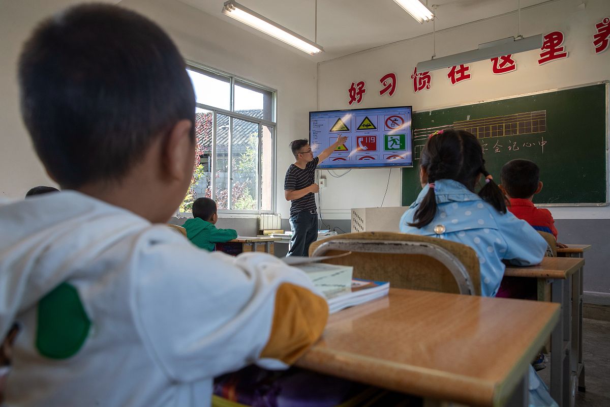 重庆2022年护理学校好找工作吗