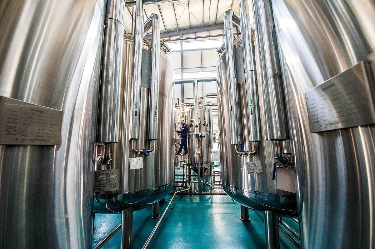 云南中医药中等专业学校三年制招生专业介绍：中药学、针灸推拿、中医临床、中药制药