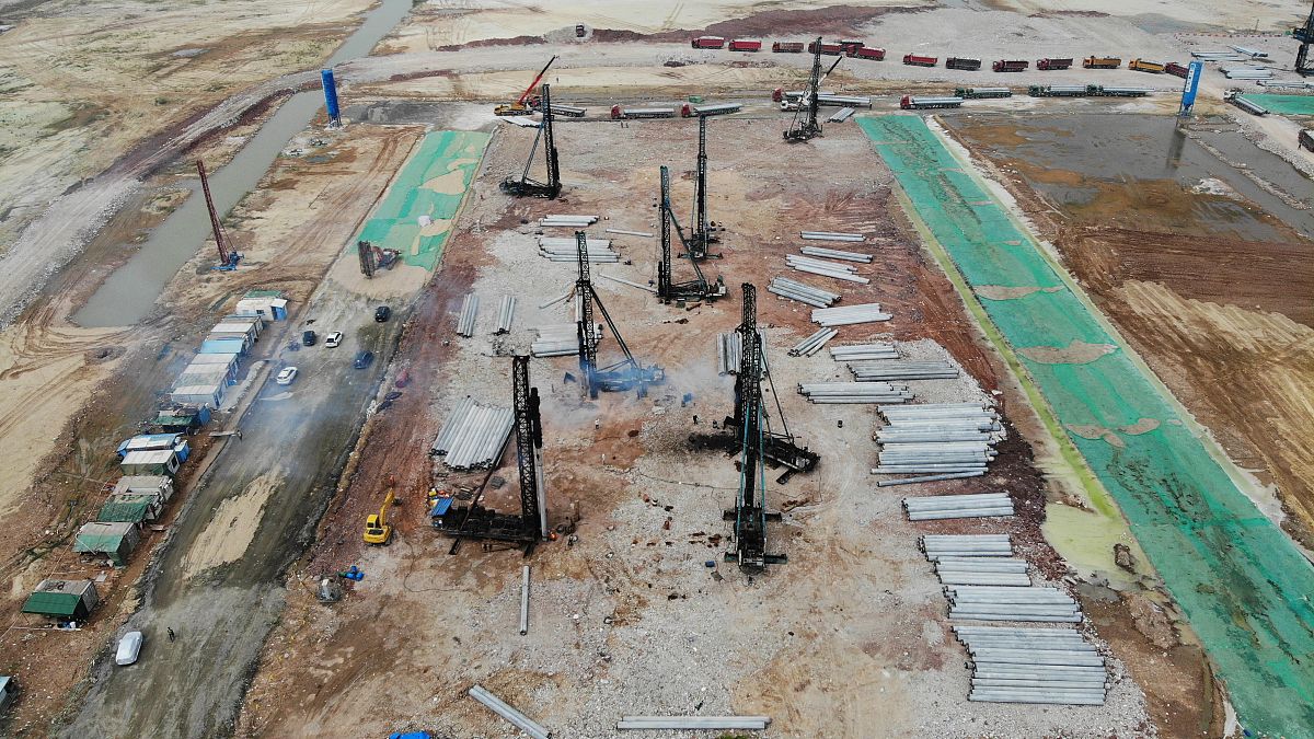 2018年10月12日,广州,航拍恒大法拉第中国公司南沙工厂施工现场.
