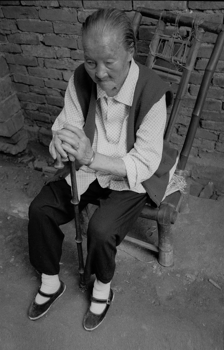 裹小脚历史：起源、流行、压迫与废除