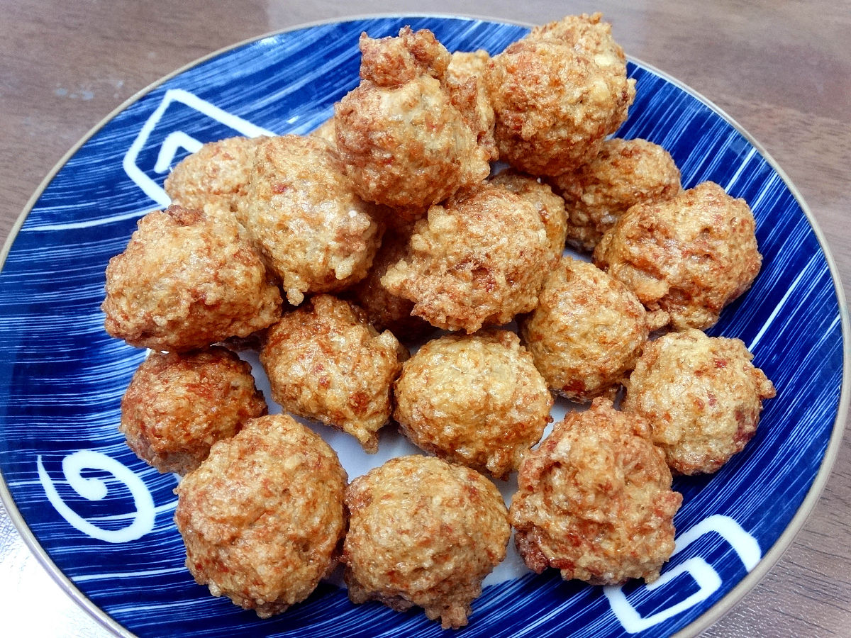 2021年2月16日,沈阳,老北平炸肉丸成品.