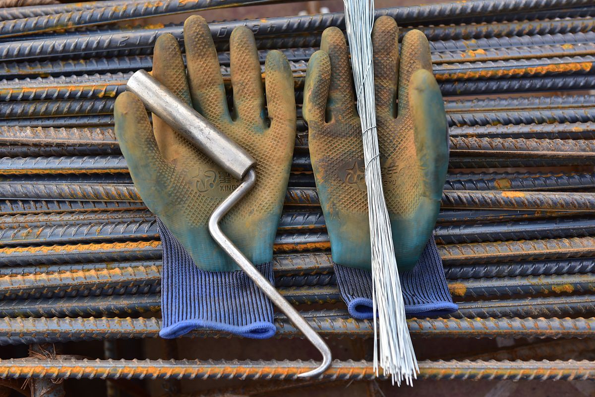 四川内江公路施工总承包二级办理转让：推荐公司及服务