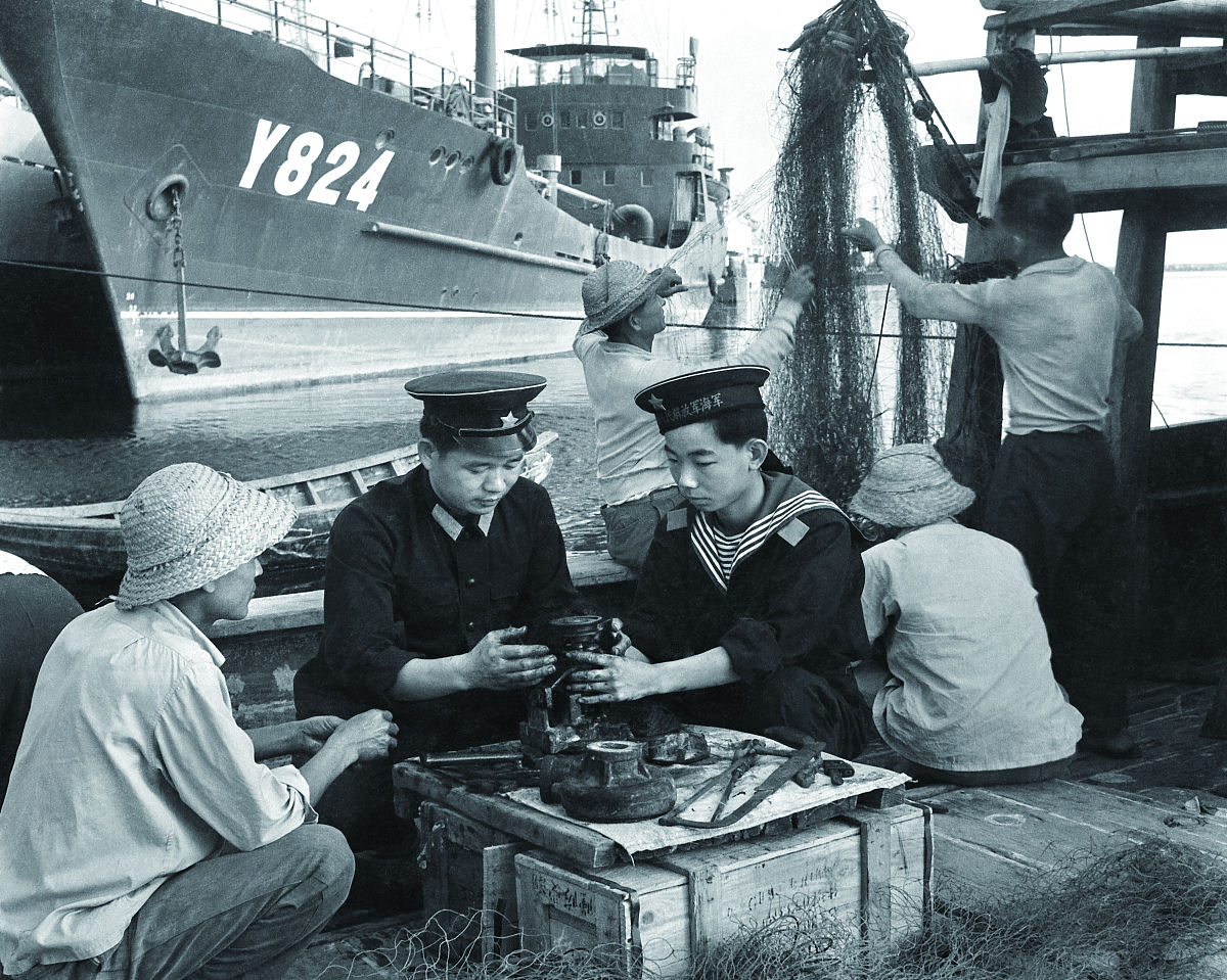1950年代后期：中国海军 vs 台湾海军，谁更强大？