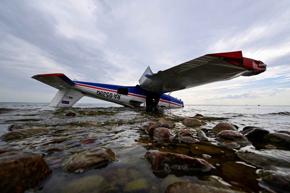 飞机飞行中为什么会产生颠簸？