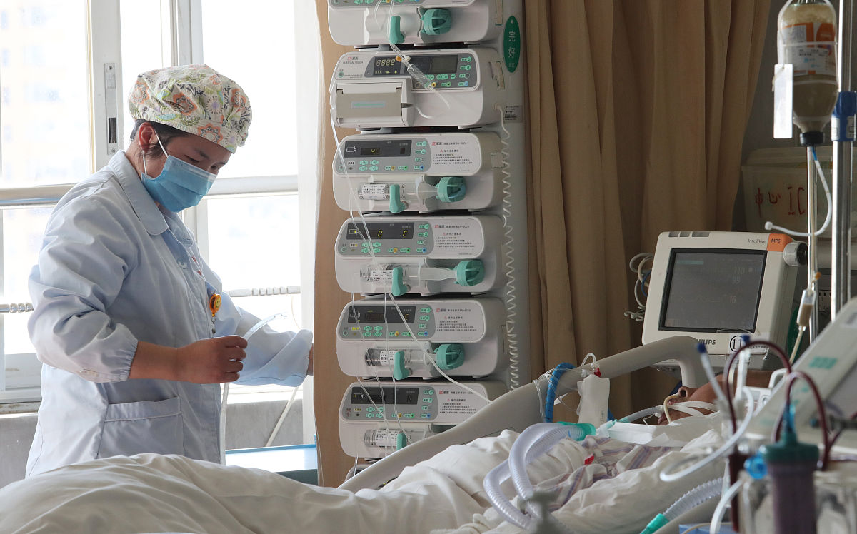 神经外科重症病人早期肠内营养支持研究趋势：促进康复、降低风险、个性化治疗