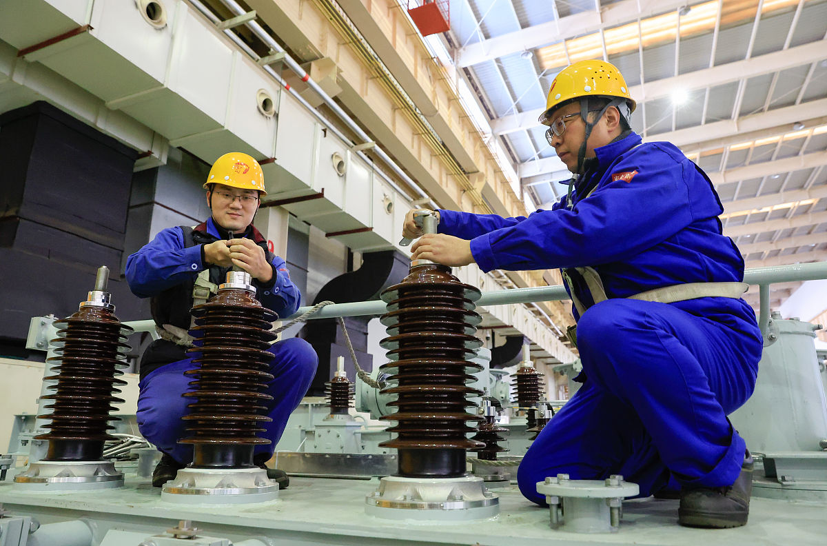 变压器E41-17-44详解：规格、性能与应用
