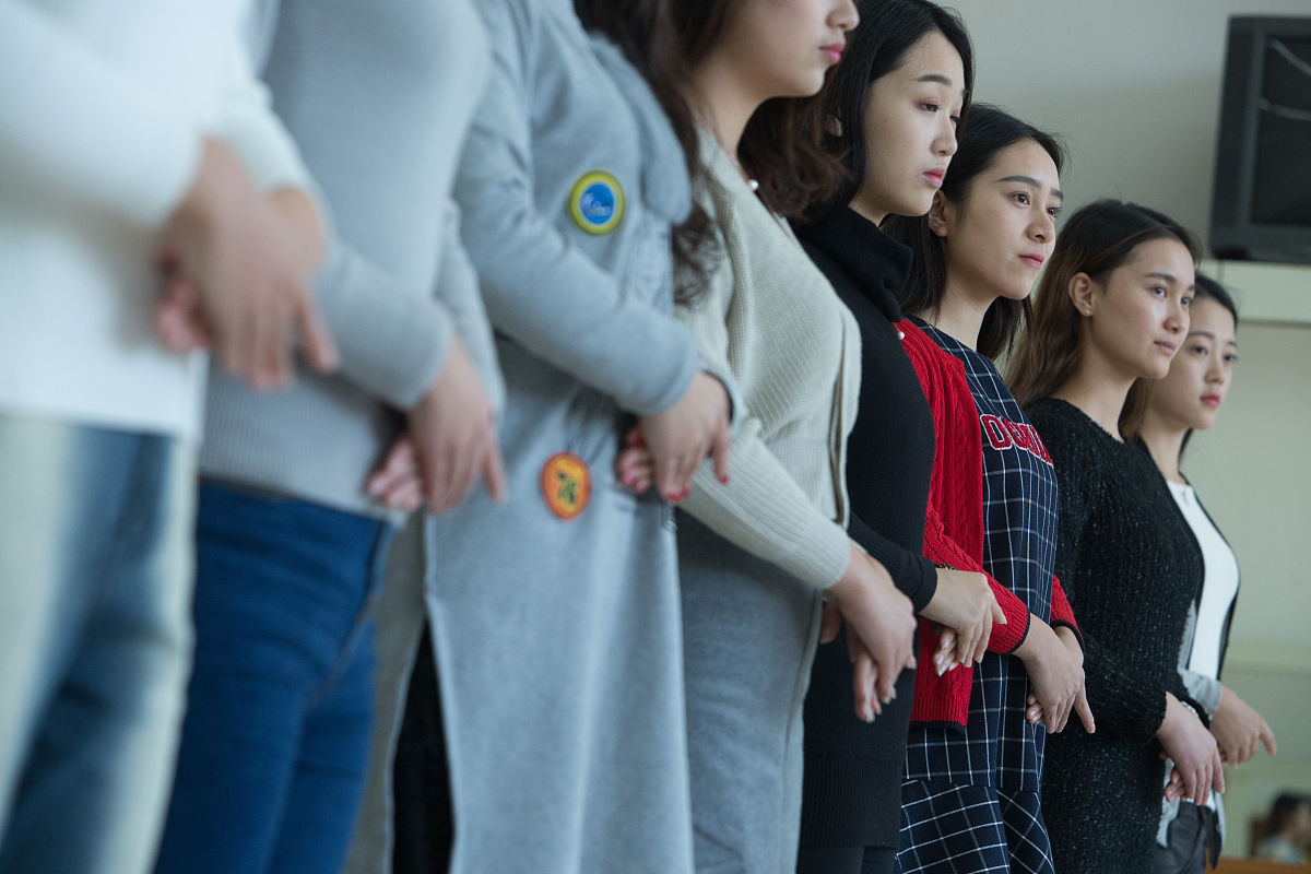 大学生礼仪课1400字心得体会