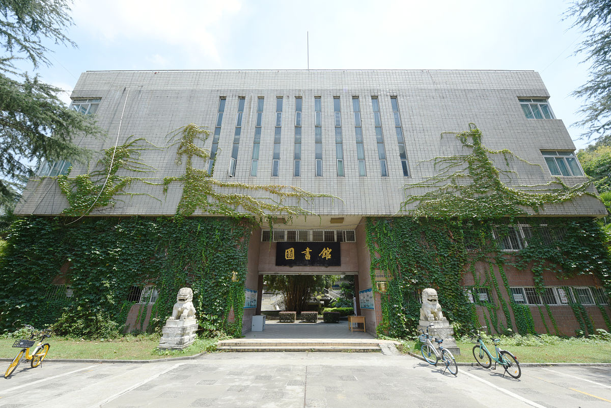 成都大学专升本要求是什么用发