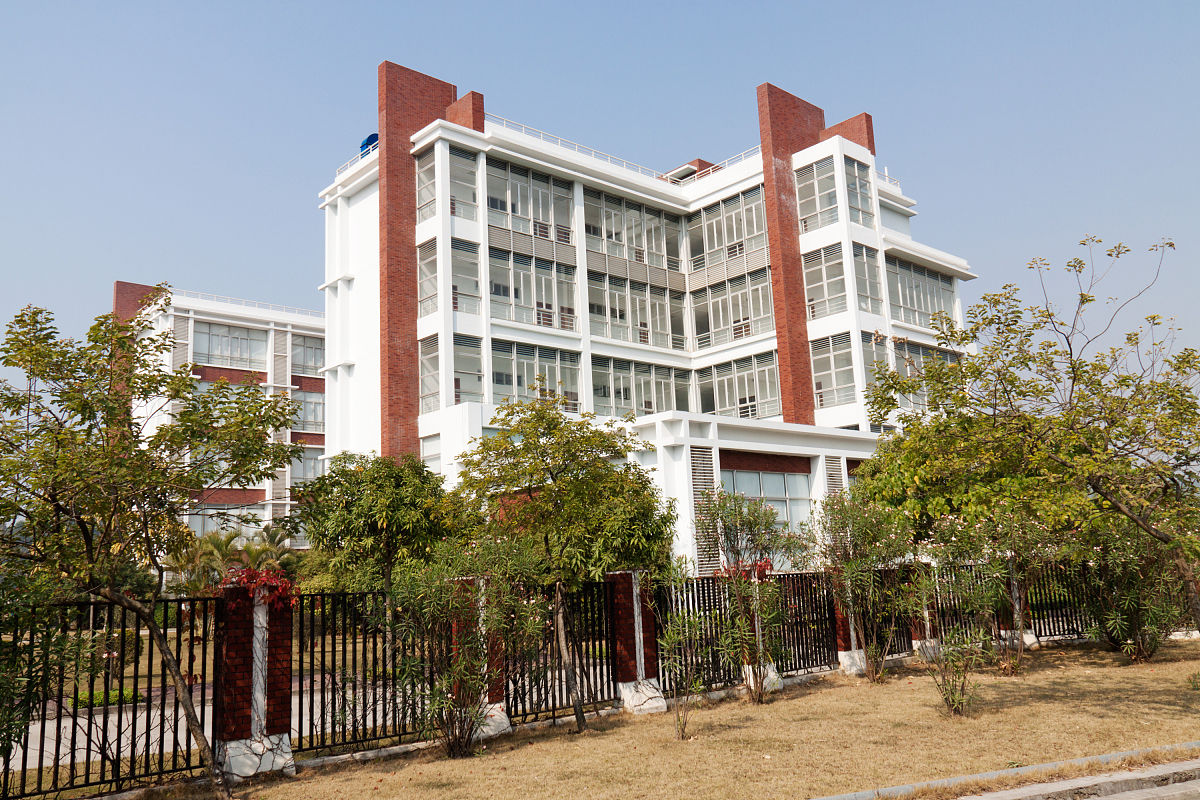 云南省广播电视学校影像与影视技术专业就业前景分析 云南省广播电视学校影像与影视技术专业就业前景分析