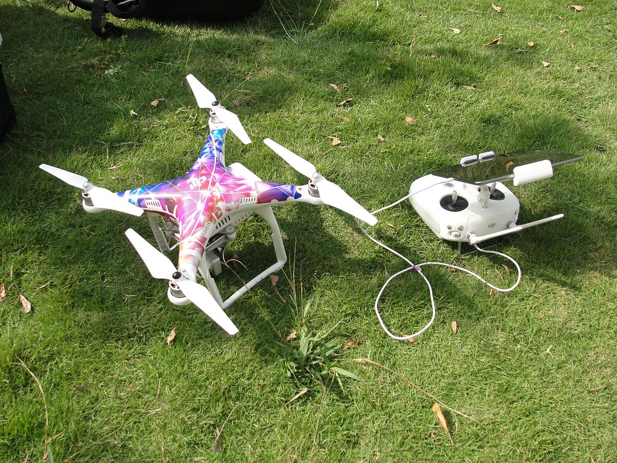 初中生读飞机维修职业如何