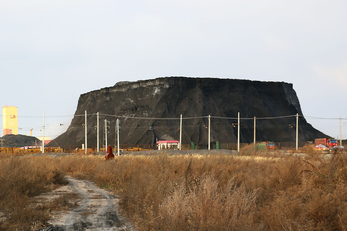 山东鹤壁和鹤岗