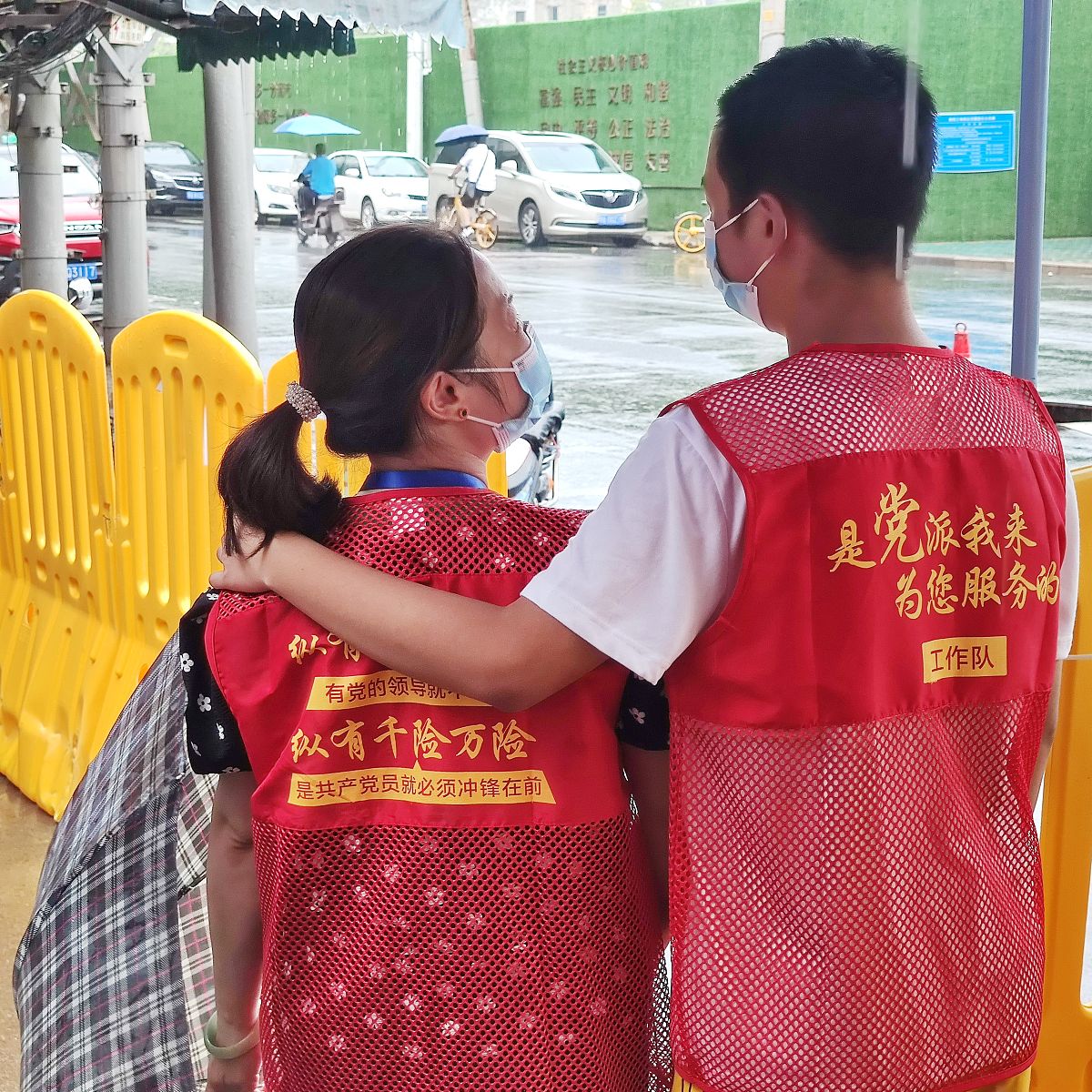 2021年8月11日下午3点钟,在湖北省武汉市汉口民族路的江汉区满春街长
