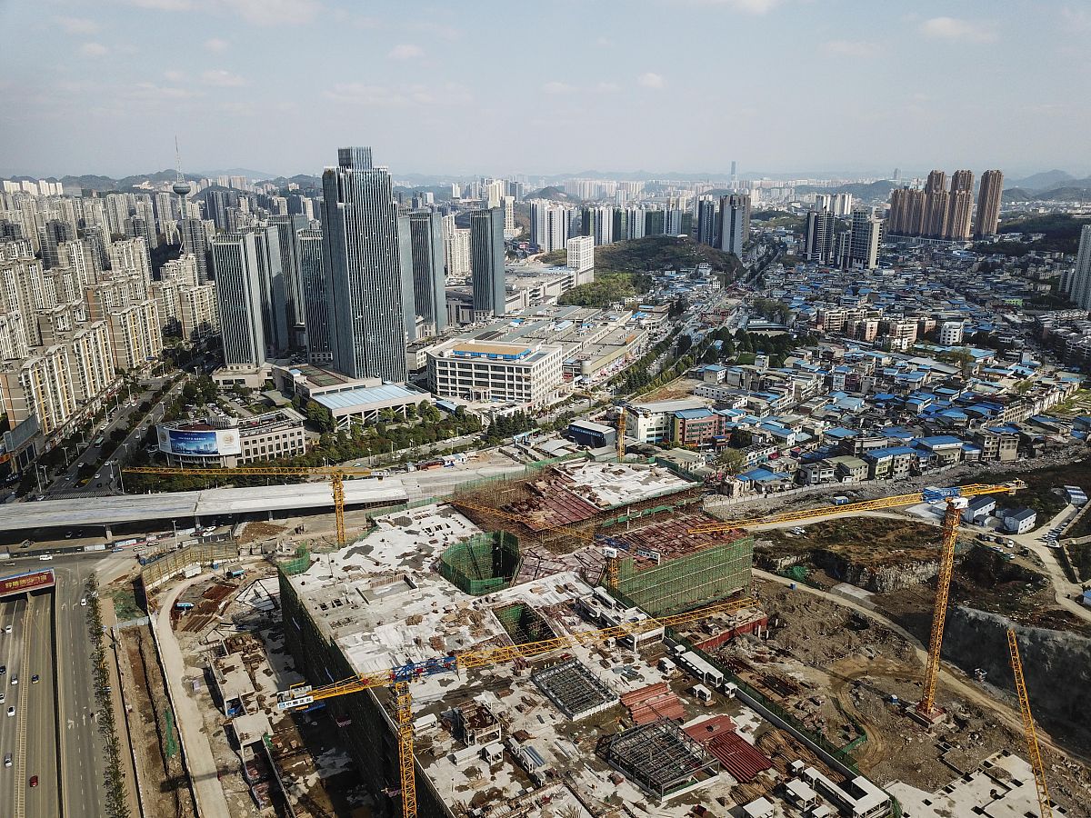 贵州贵阳职工中等专业学校位置及交通路线